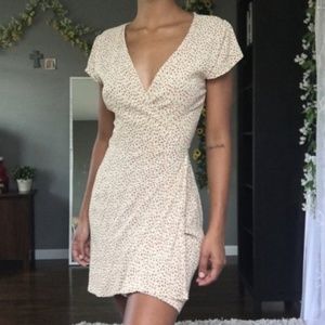 Brandy Melville White Floral Robbie Dress RARE